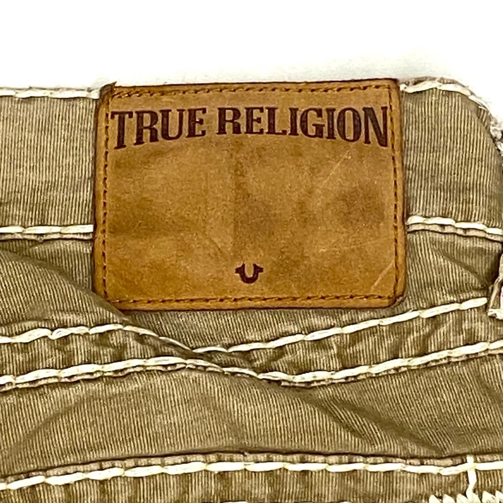 True Religion Men’s Tan Ricky Corduroy Super T-Stitch Relaxed Straight Leg Pant
